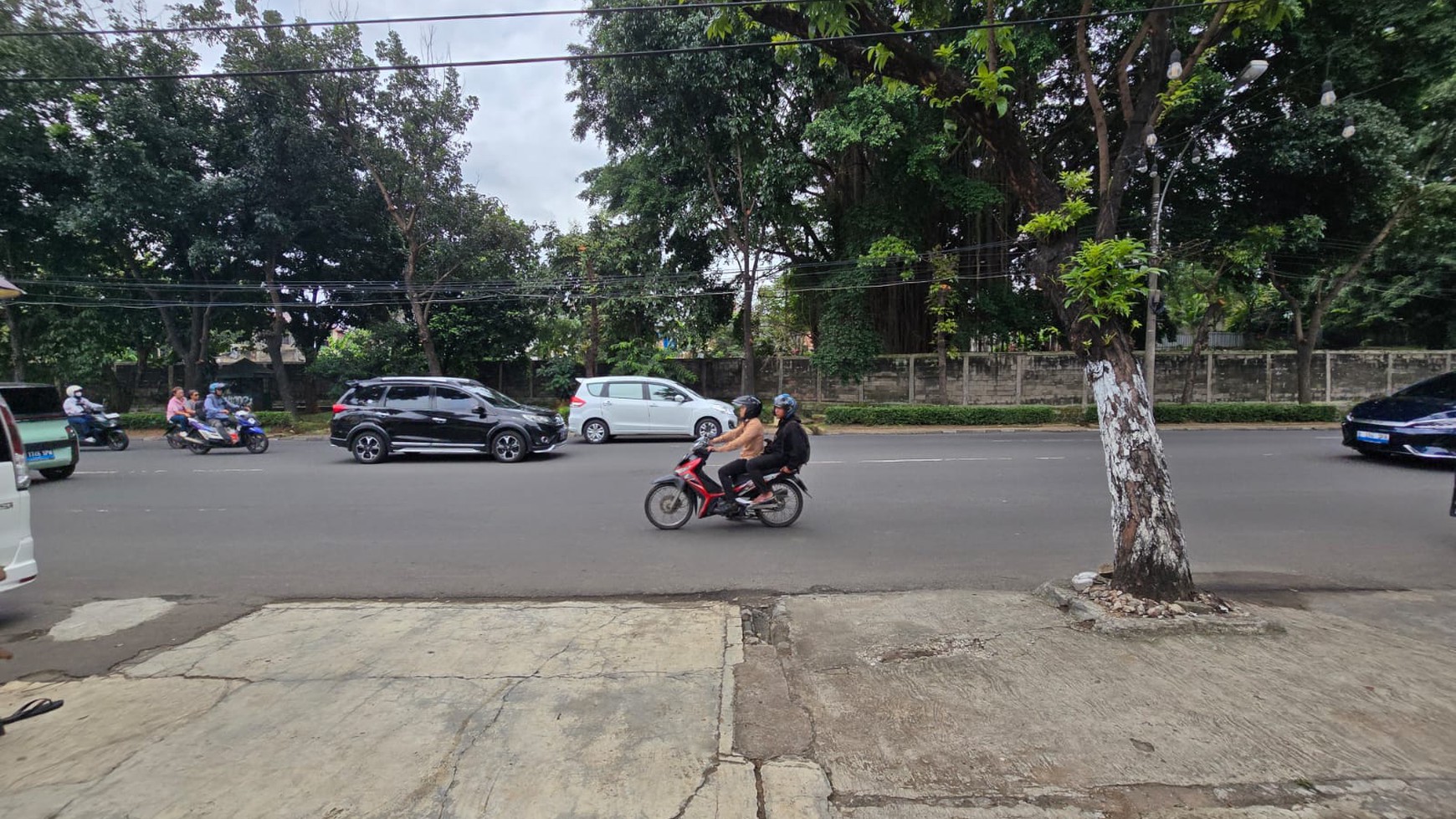 Rumah Hitung Tanah Area Cipete