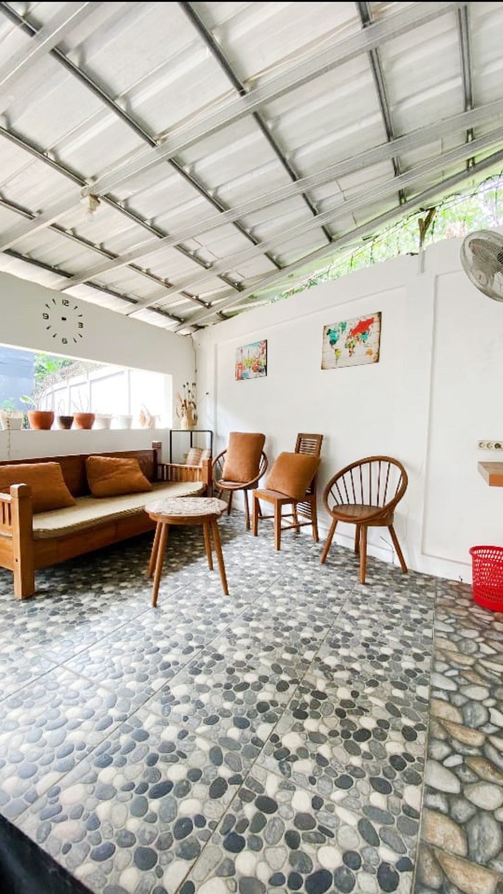 Rumah Hitung Tanah Area Cipete