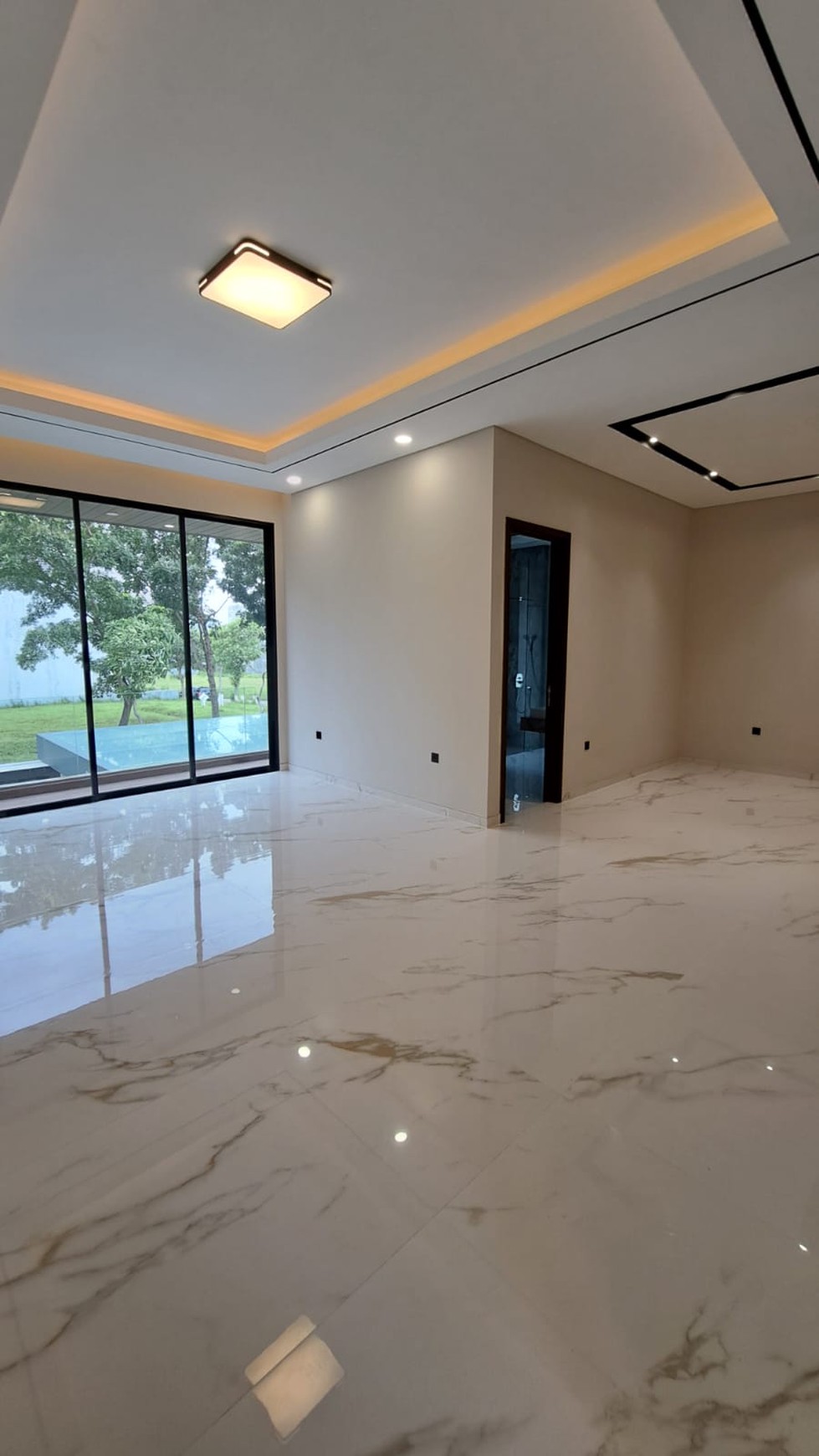 Rumah Baru Citraland Surabaya Barat Newton Hill - Taman Golf - Raffles Garden - Waterfront - Eastwood dekat Pakuwon Indah, Graha Family, Dian Istana, Bukit Darmo Golf