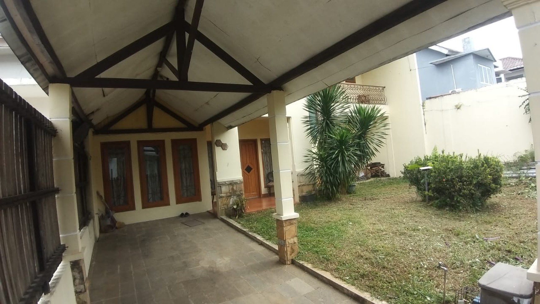 Rumah Hitung Tanah Area Cipete