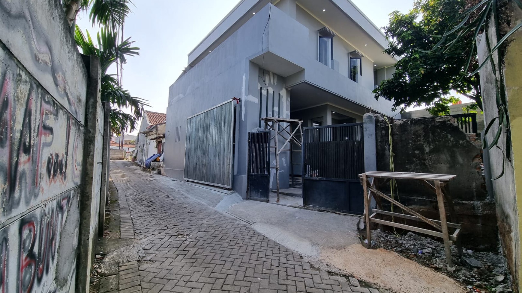 Rumah Hitung Tanah Area Cipete