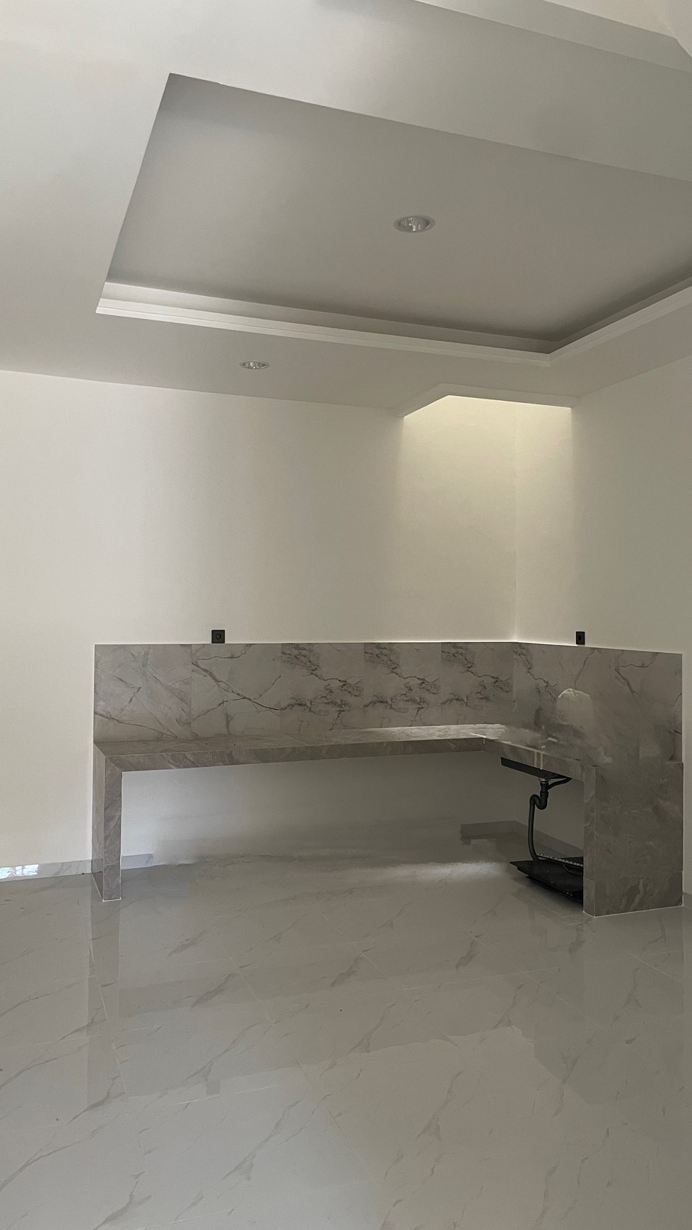Dijual Rumah Baru / Brand New Tomang Jakarta Barat