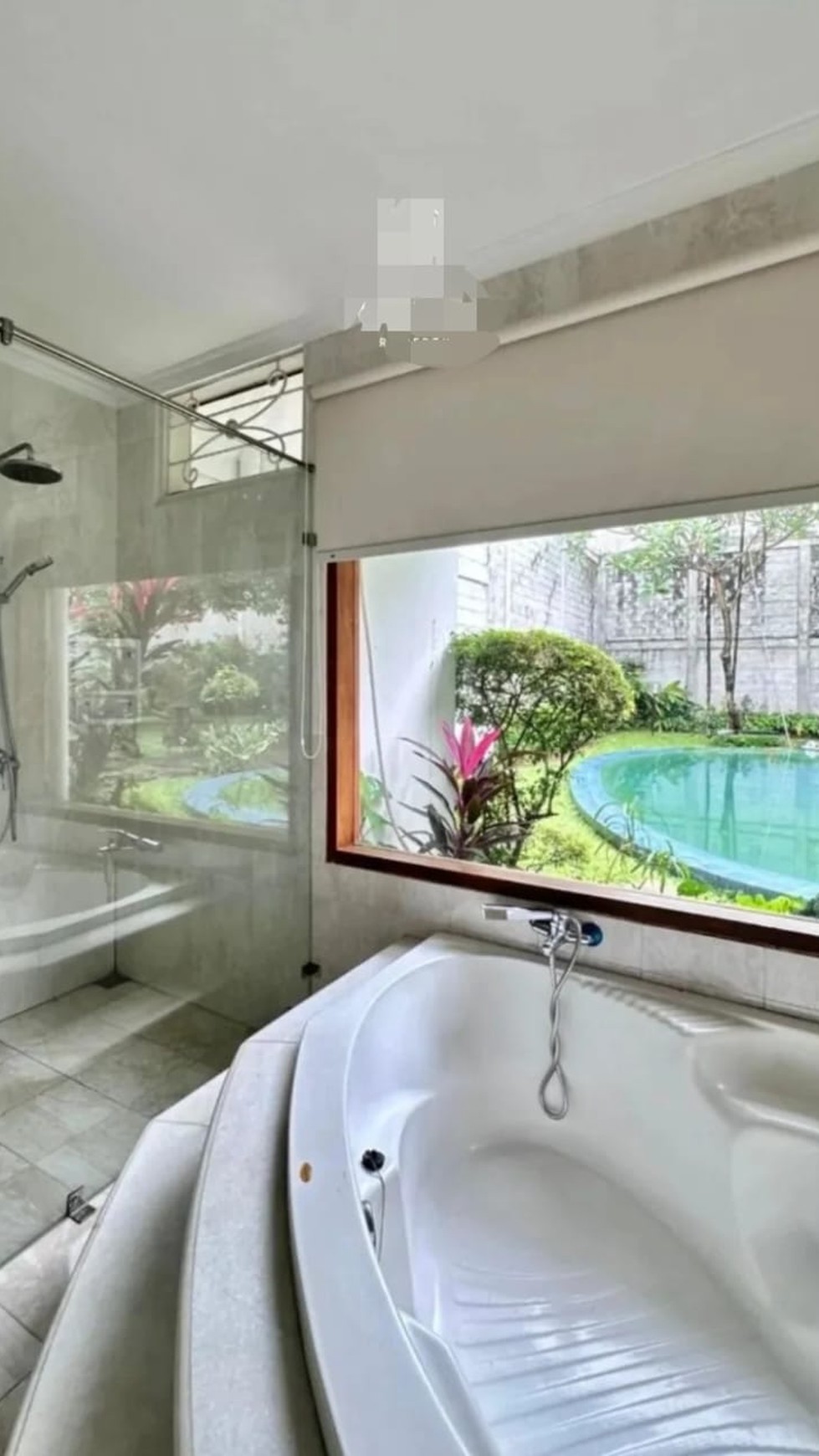 Rumah Siap Huni LT 1146m2 Fas Kolam Renang Area Kemang