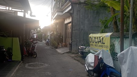 Tanah & Bangunan Lokasi Tengah Kota Dekat APMD Timoho 