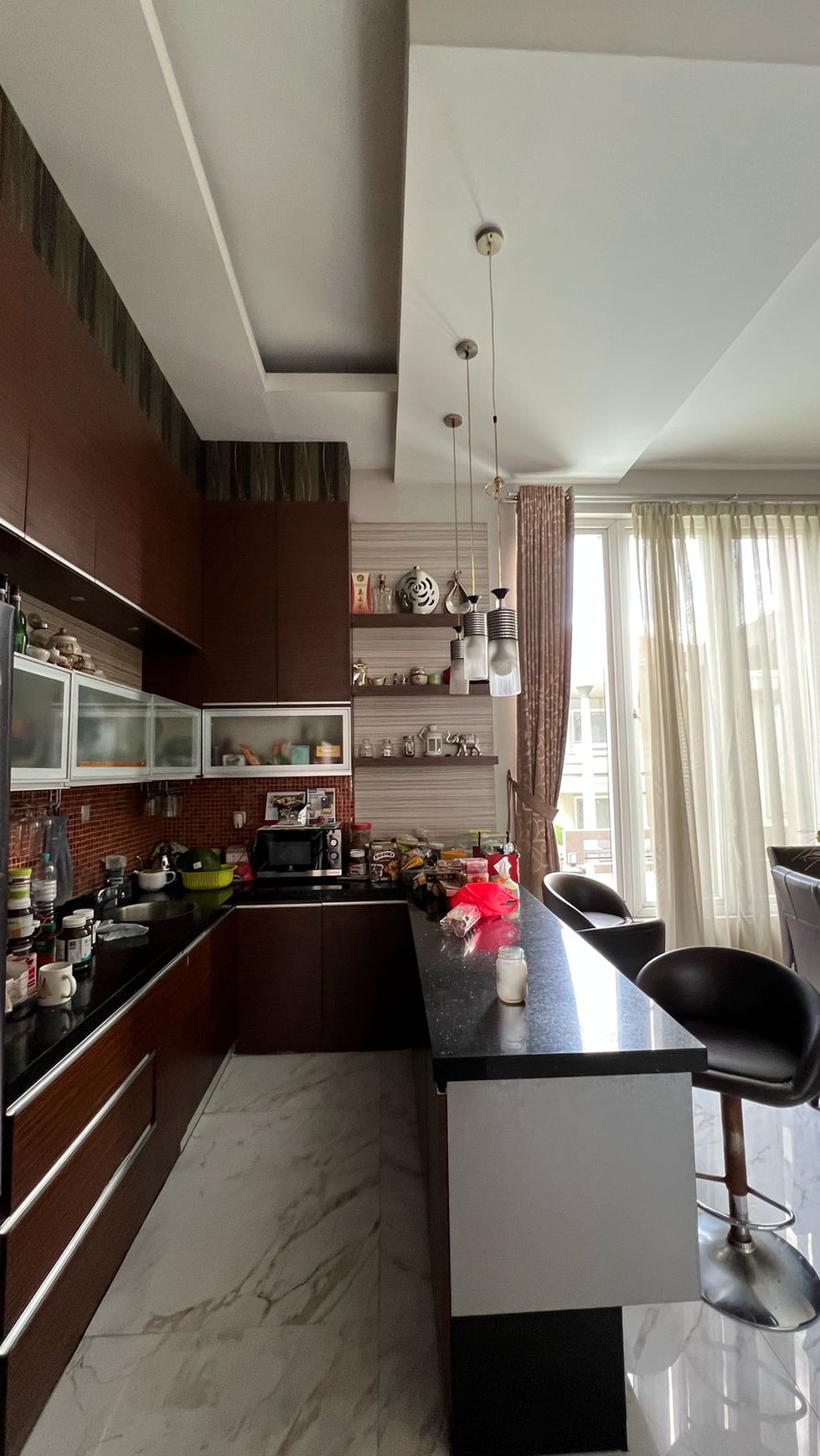 Dijual Rumah Siap Huni Full Furnish Dan Ada Kolam Renang Di Modernland, Tangerang