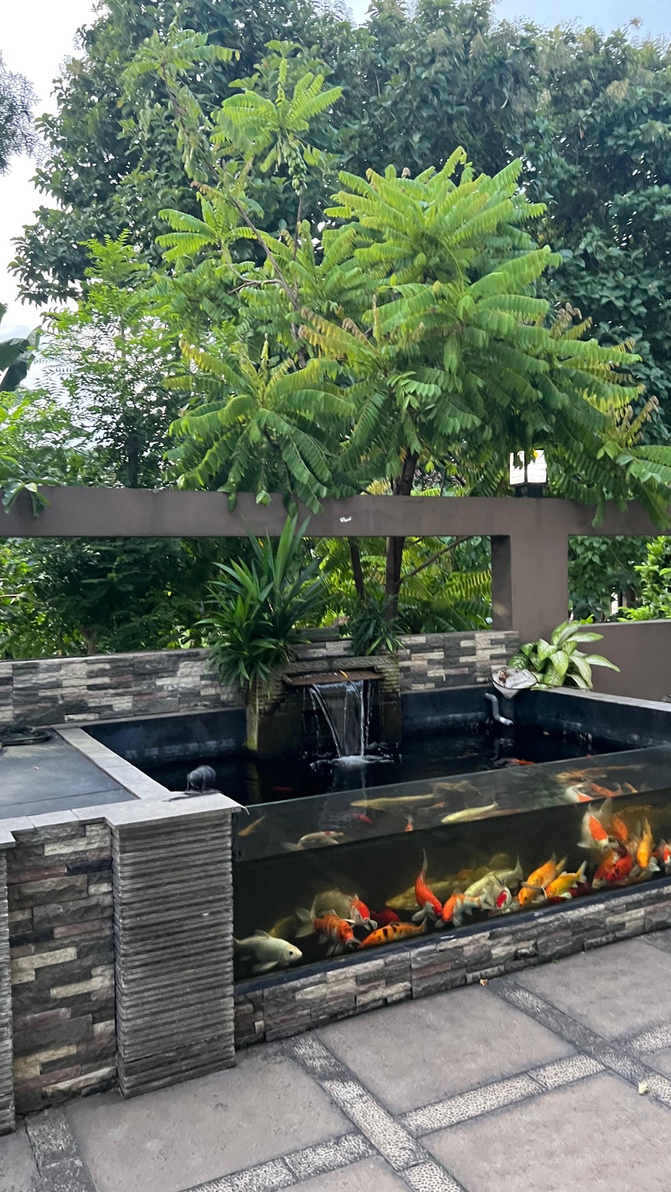 Dijual Rumah Siap Huni Full Furnish Dan Ada Kolam Renang Di Modernland, Tangerang