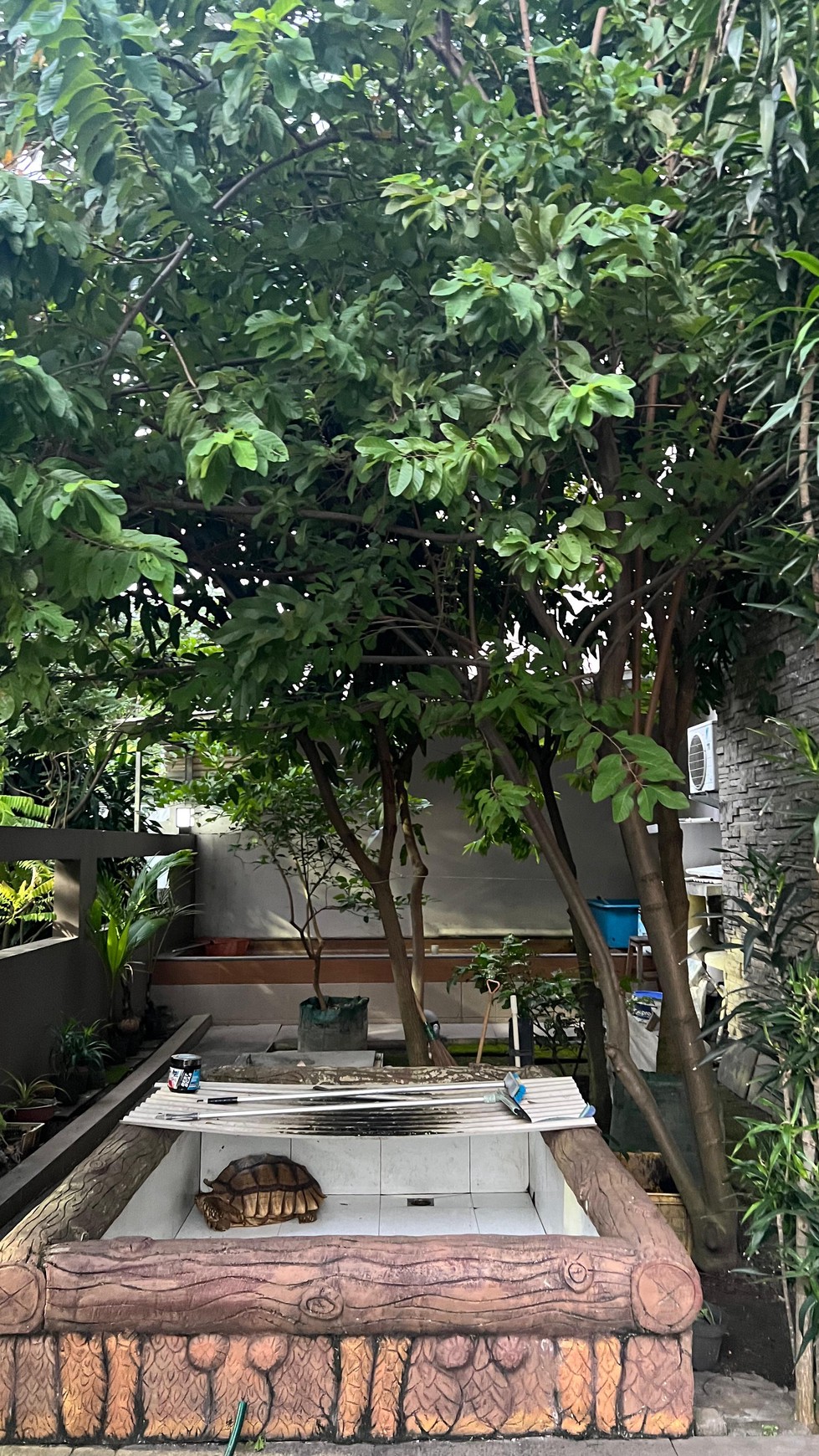 Dijual Rumah Siap Huni Full Furnish Dan Ada Kolam Renang Di Modernland, Tangerang