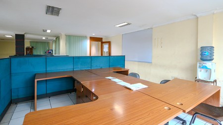 Ruko lebar di Klender Buaran Duren Sawit dekat Rawamangun, Cakung