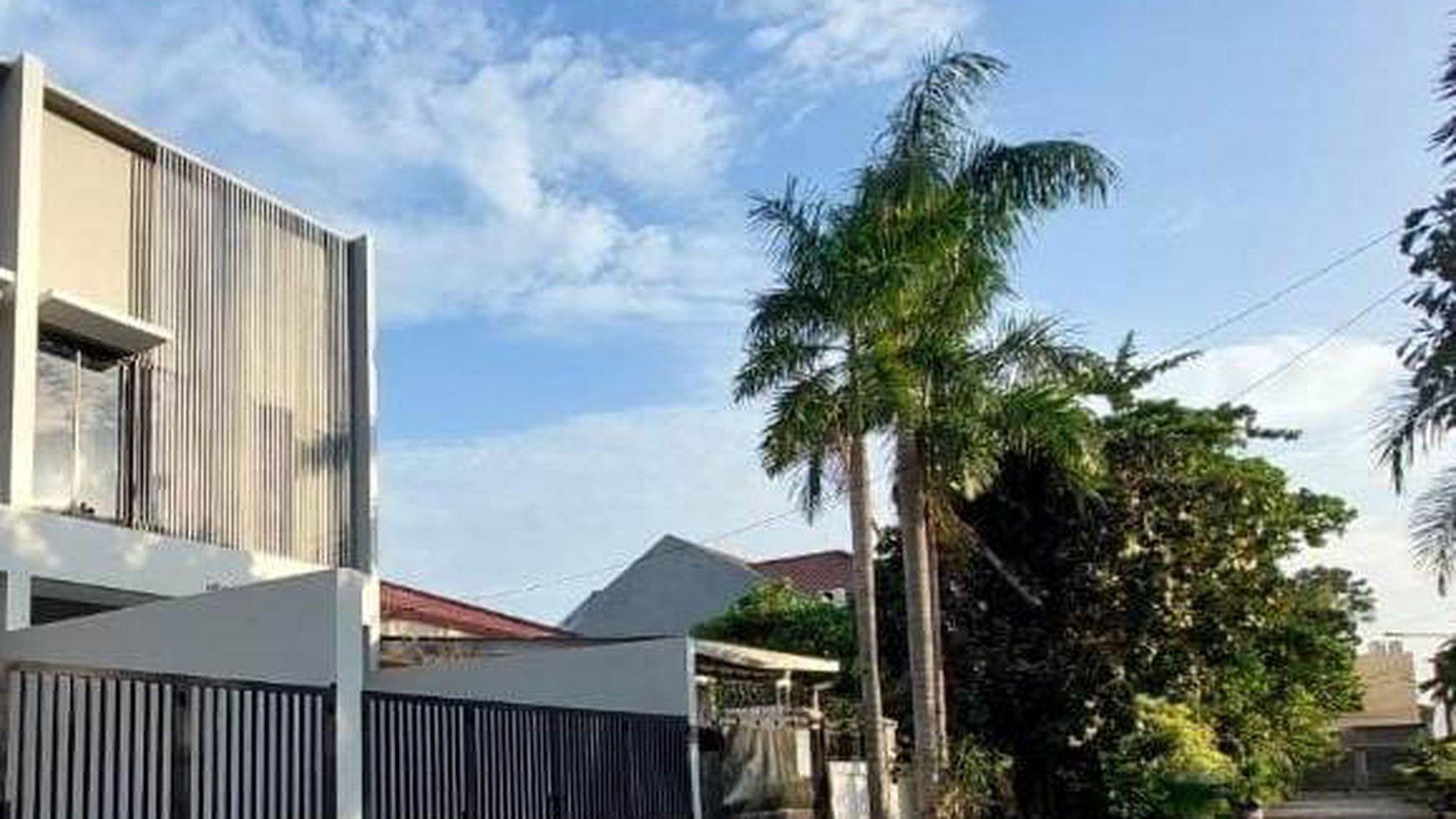 Rumah Baru Area Kembangan Jak-Bar Diapit 2 Jl Toll (Jorr & Merak)