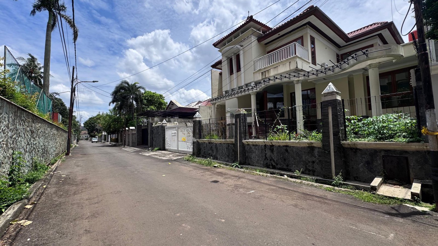 Jual Rumah Area Pondok Indah