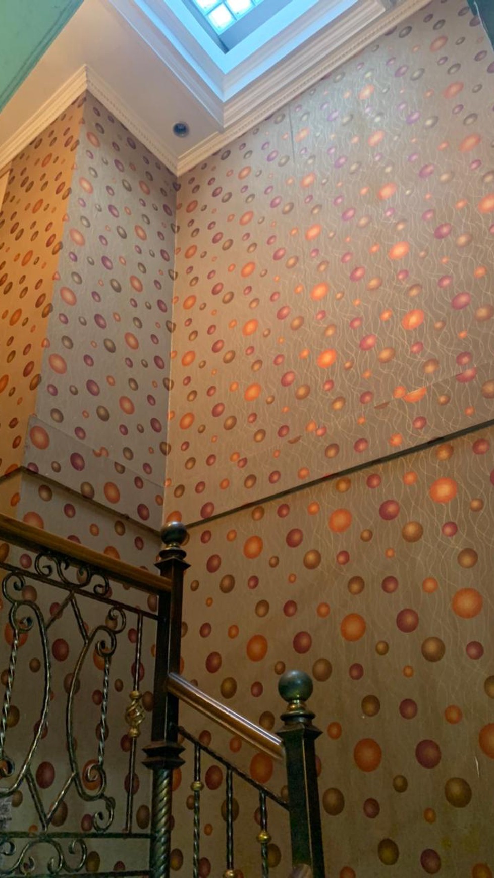 Jual Cepat Rumah bagus 2 lantai di Jl Garut Menteng, Jakarta Pusat