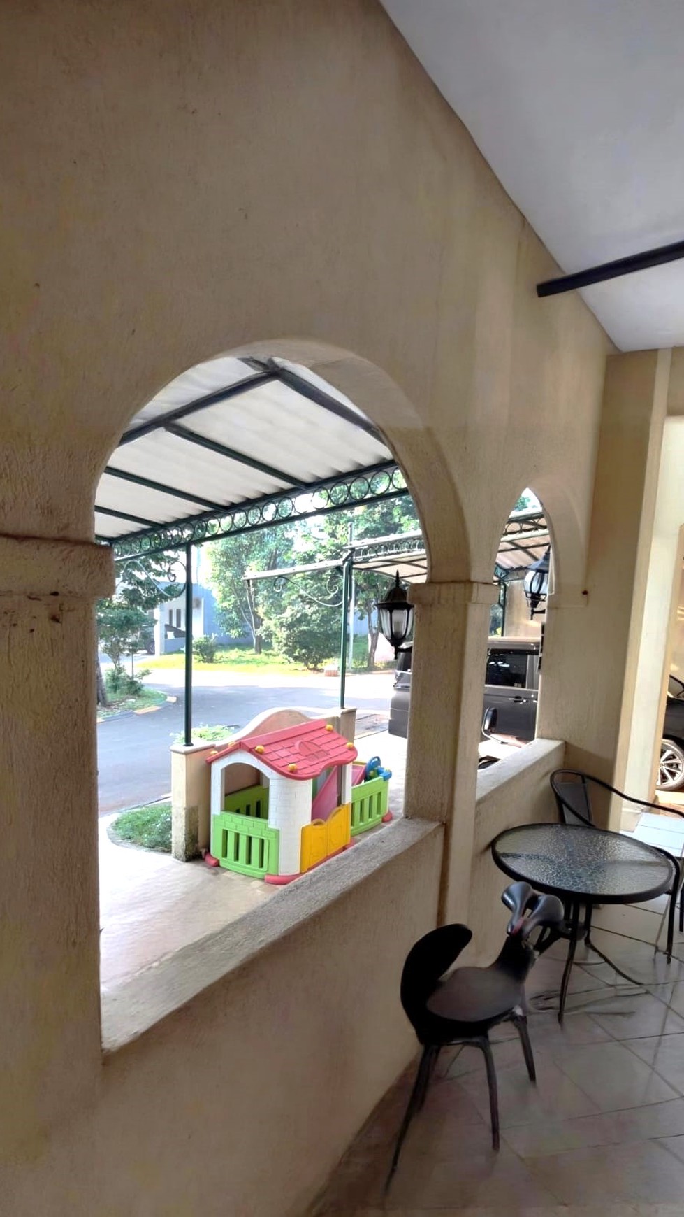 Rumah bagus siap huni di Bintaro