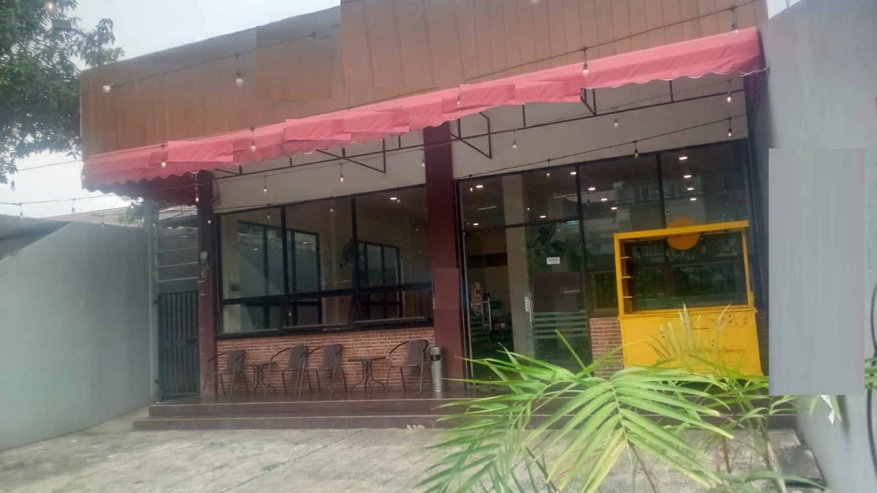 Ruko/ Ruang usaha Bagus, Lokasi jalan Utama di Pondok Betung