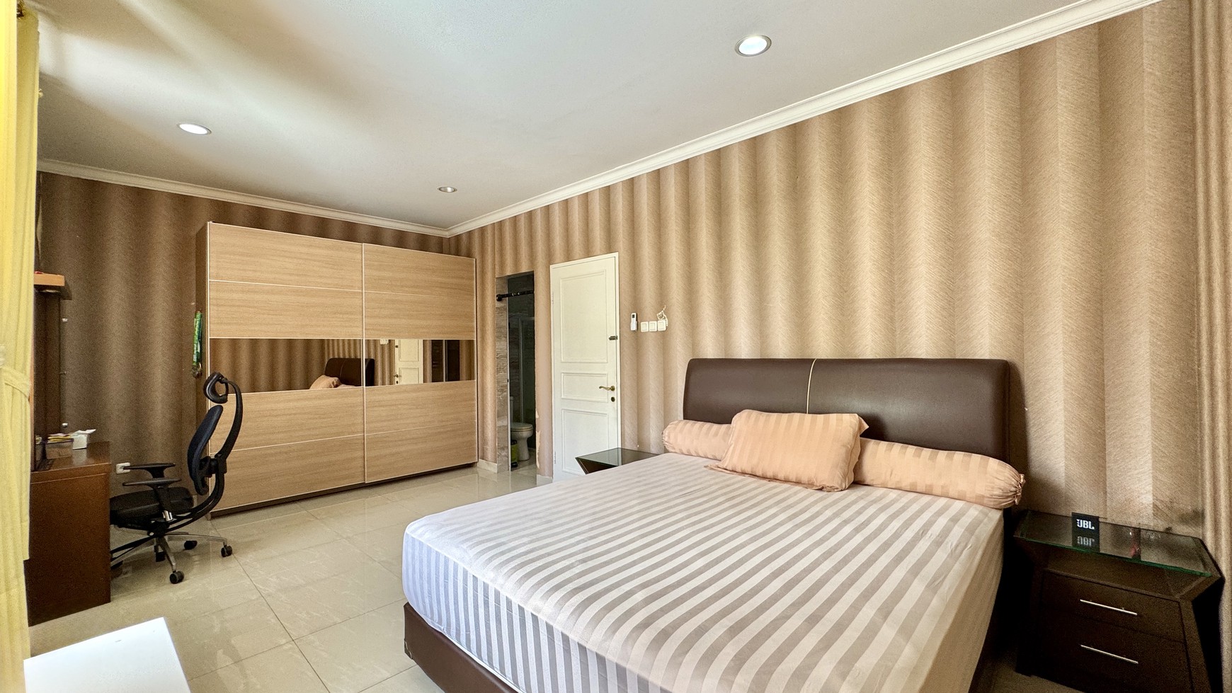 Rumah di Akasia Golf BGM PIK