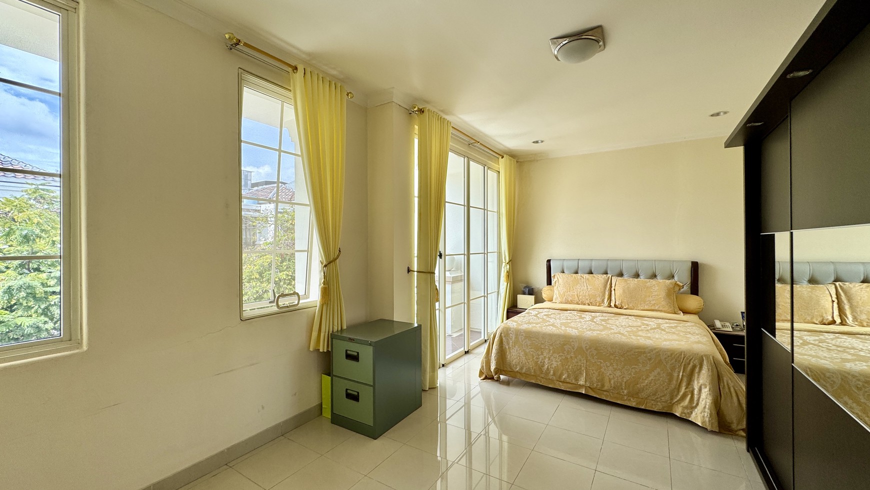 Rumah di Akasia Golf BGM PIK