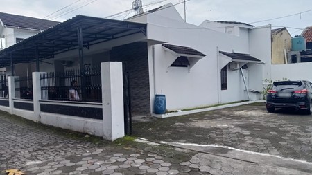 Saatnya Investasi Rumah+Kost 39 Kamar Lokasi Dekat Amikom