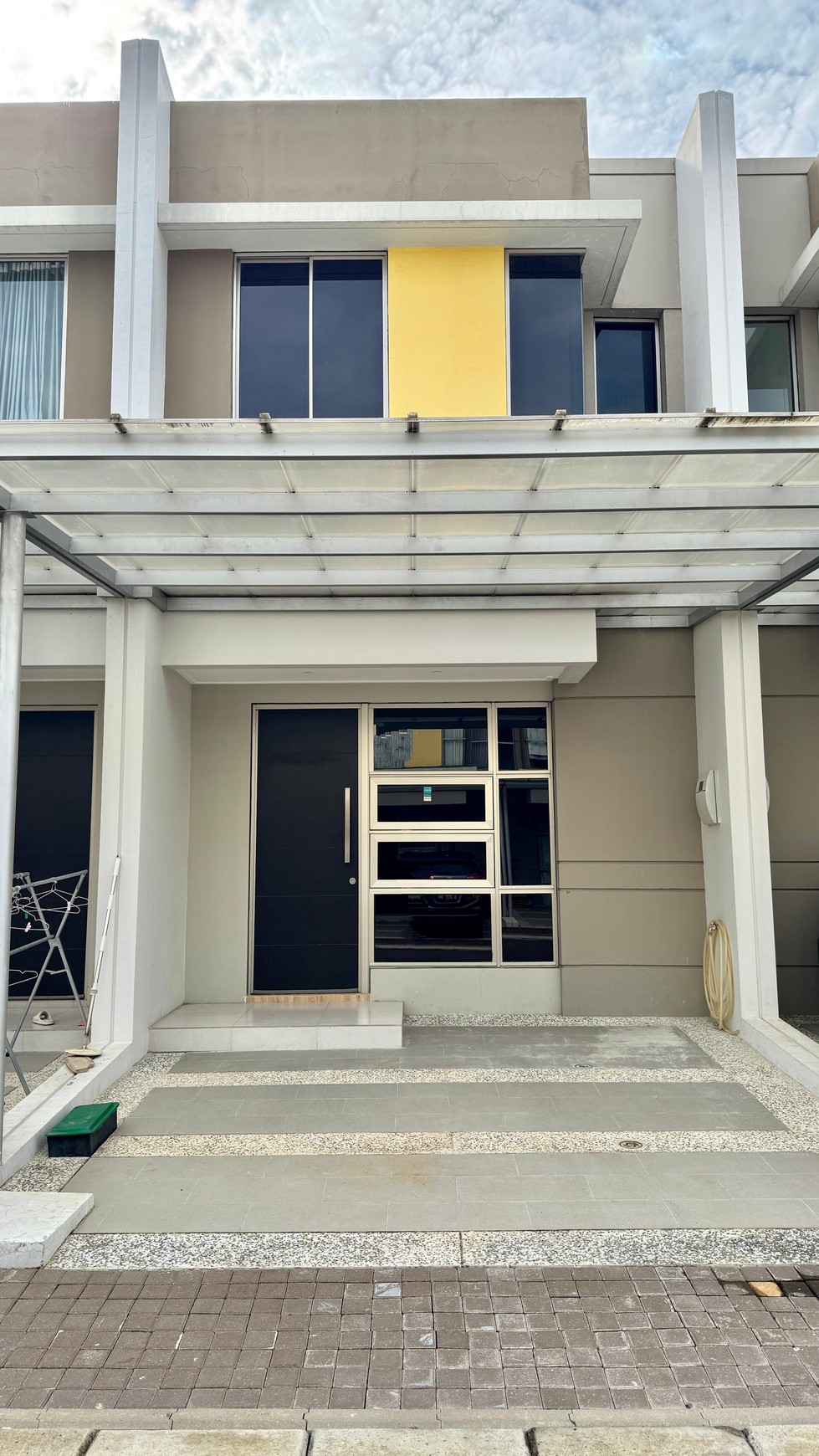Rumah Cantik Di Cluster Hawaii Paradise PIK2