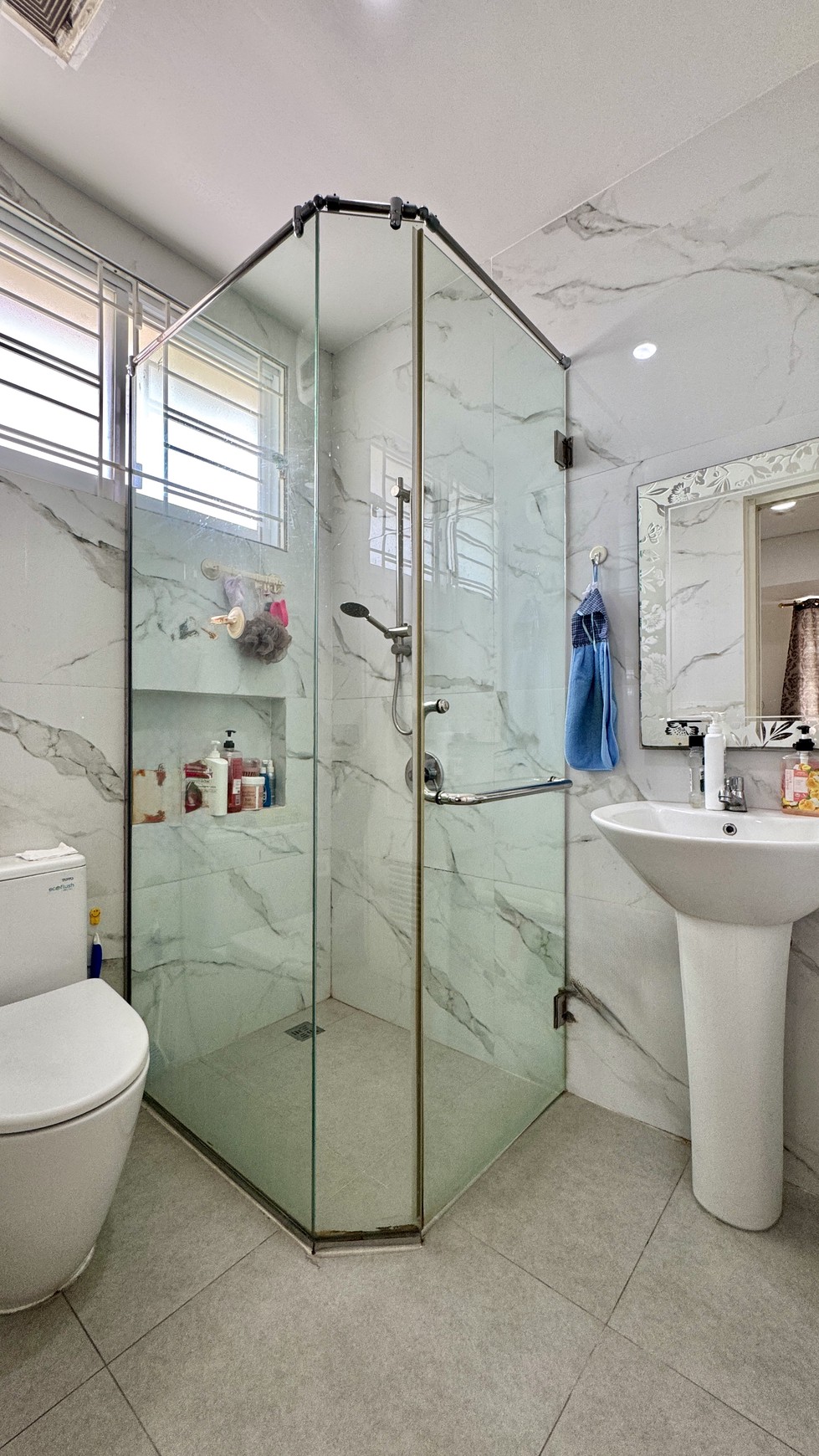 Rumah Fully Furnished di Layar Permai PIK Dekat Fresh Market dan Mall