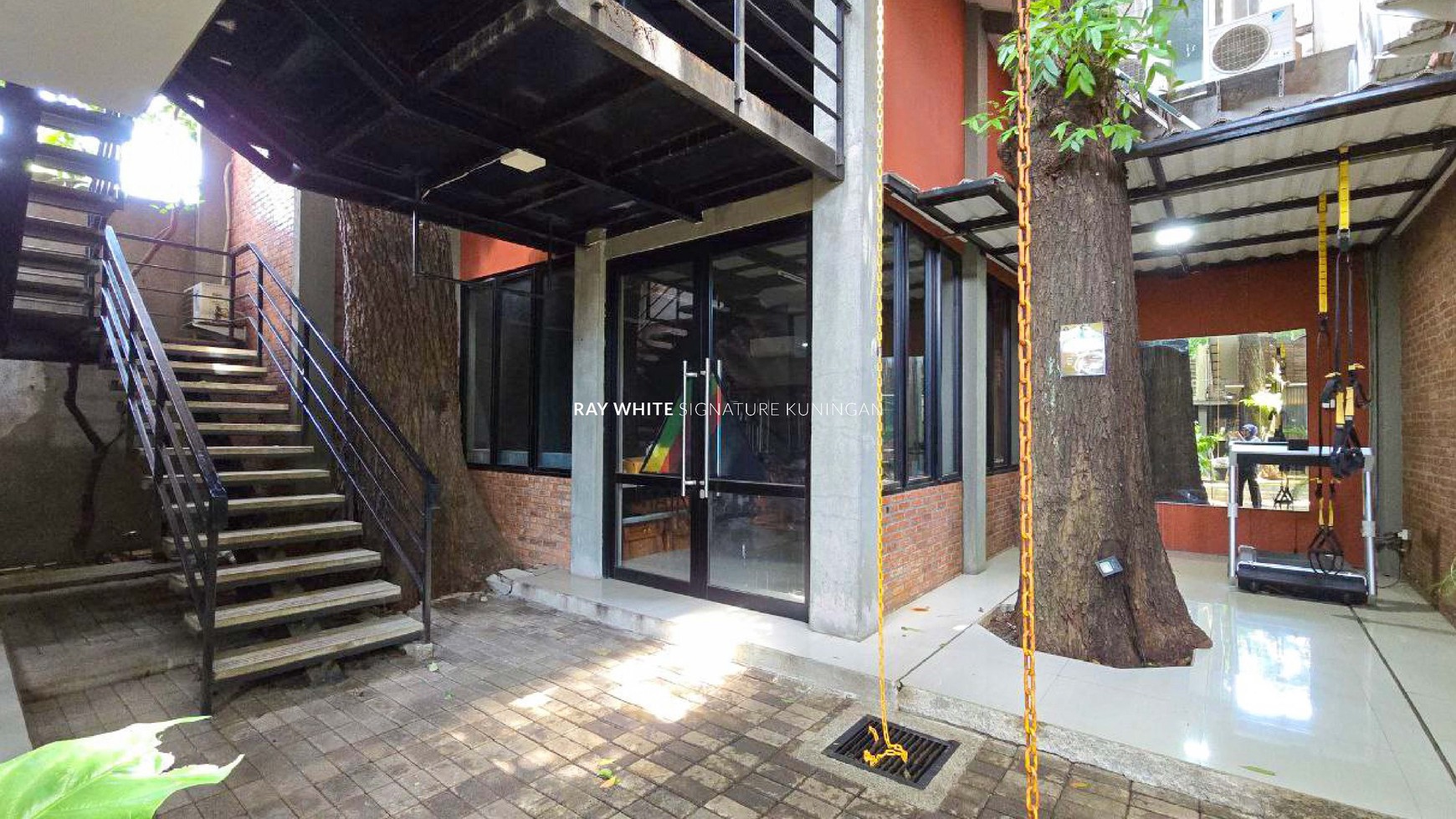 Dijual Tanah Dan Bangunan Kantor Di Pondok Indah