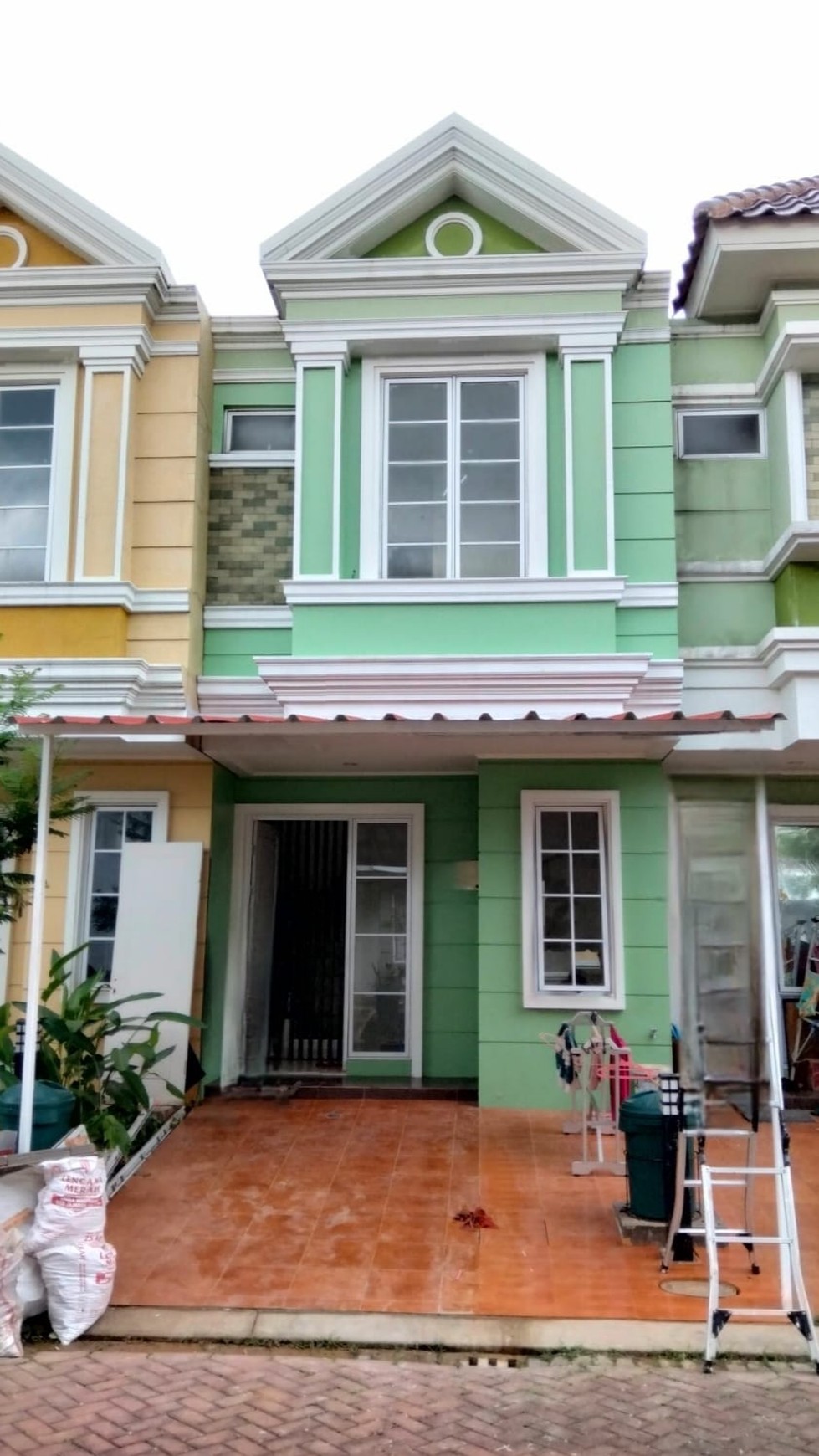 Termurah. Rumah bagus Amarillo Village, Gading Serpong