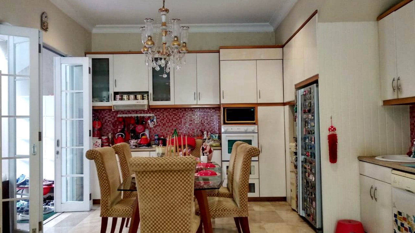 Rumah LUX di pondok indah.