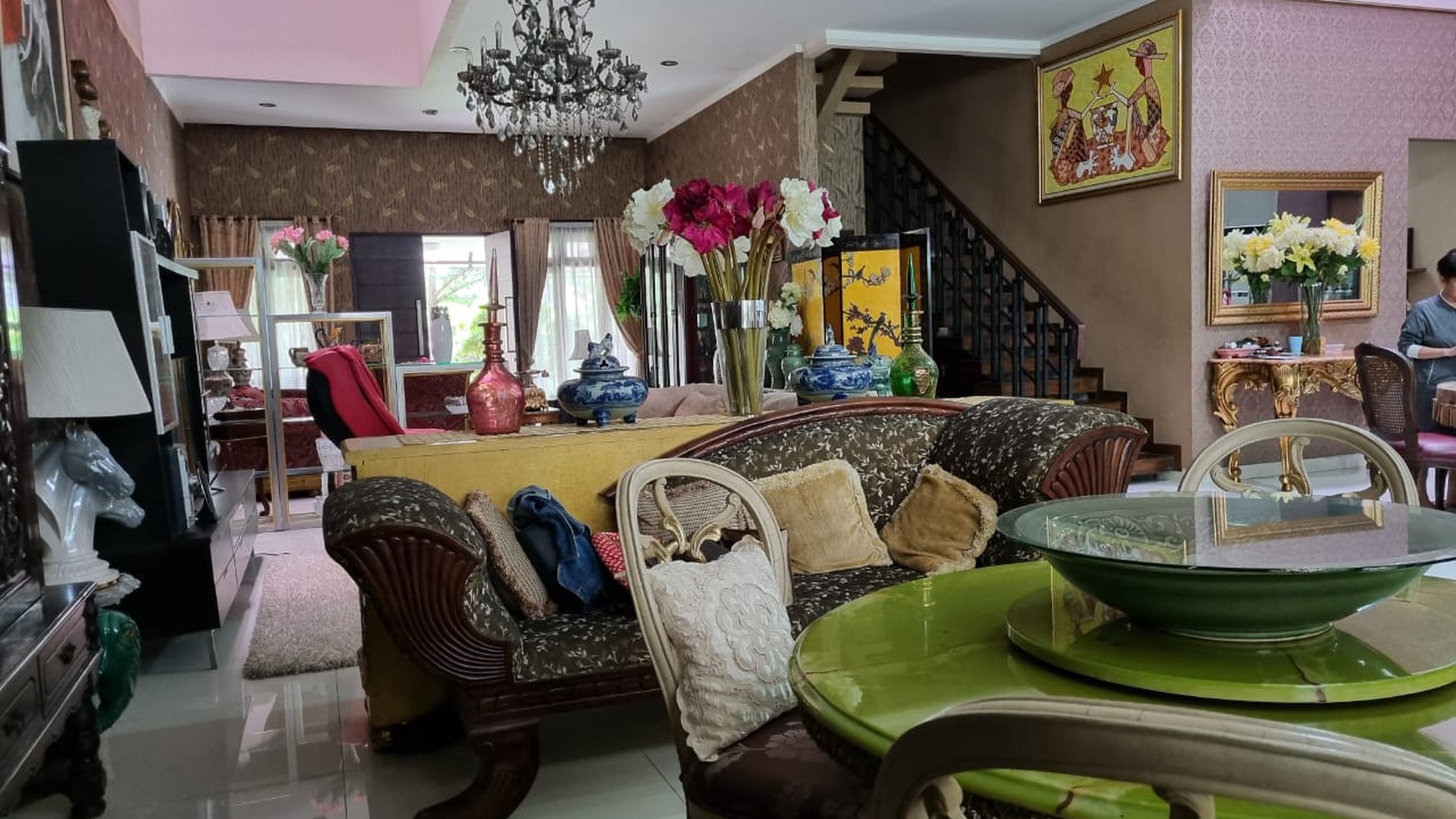 Rumah Siap Huni, Hunian Nyaman dengan Halaman Luas @Parkit, Bintaro.