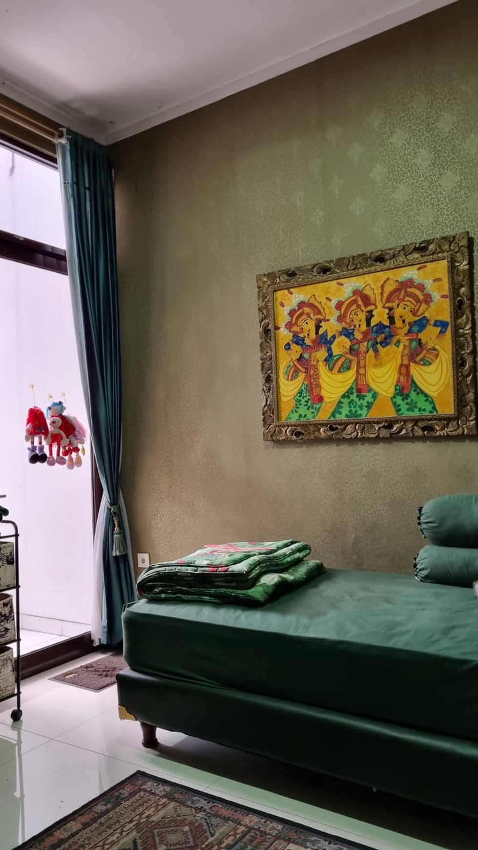 Rumah Siap Huni, Hunian Nyaman dengan Halaman Luas @Parkit, Bintaro.