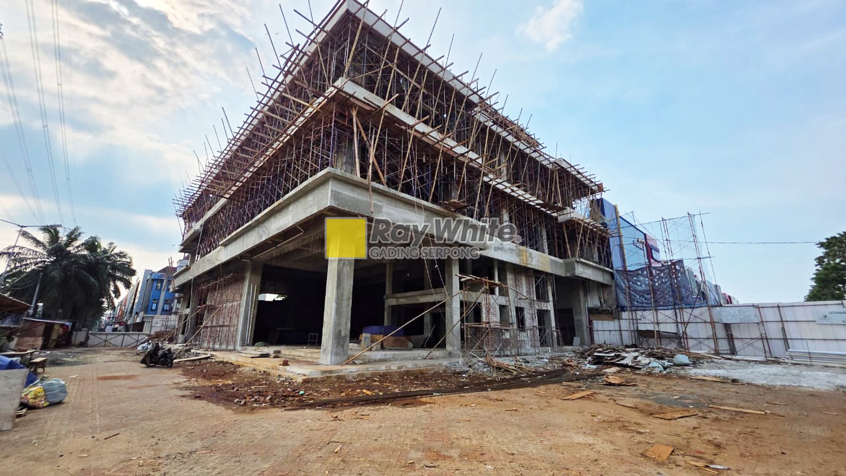 Disewakan Premium Business Loft GRAHA RUBY (Hoek), Gading Serpong