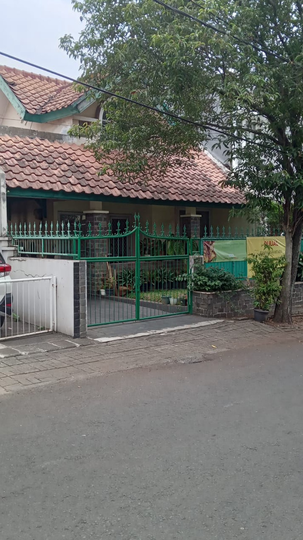 Turun harga Rumah standard  Anggrek Loka