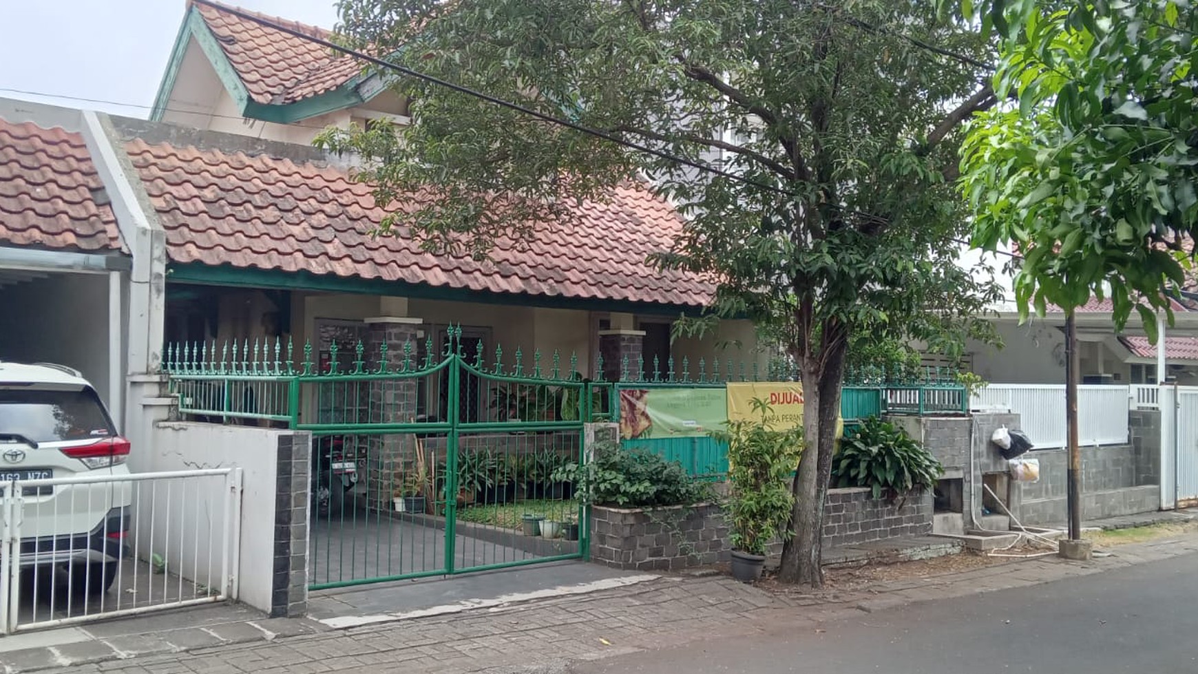 Turun harga Rumah standard  Anggrek Loka