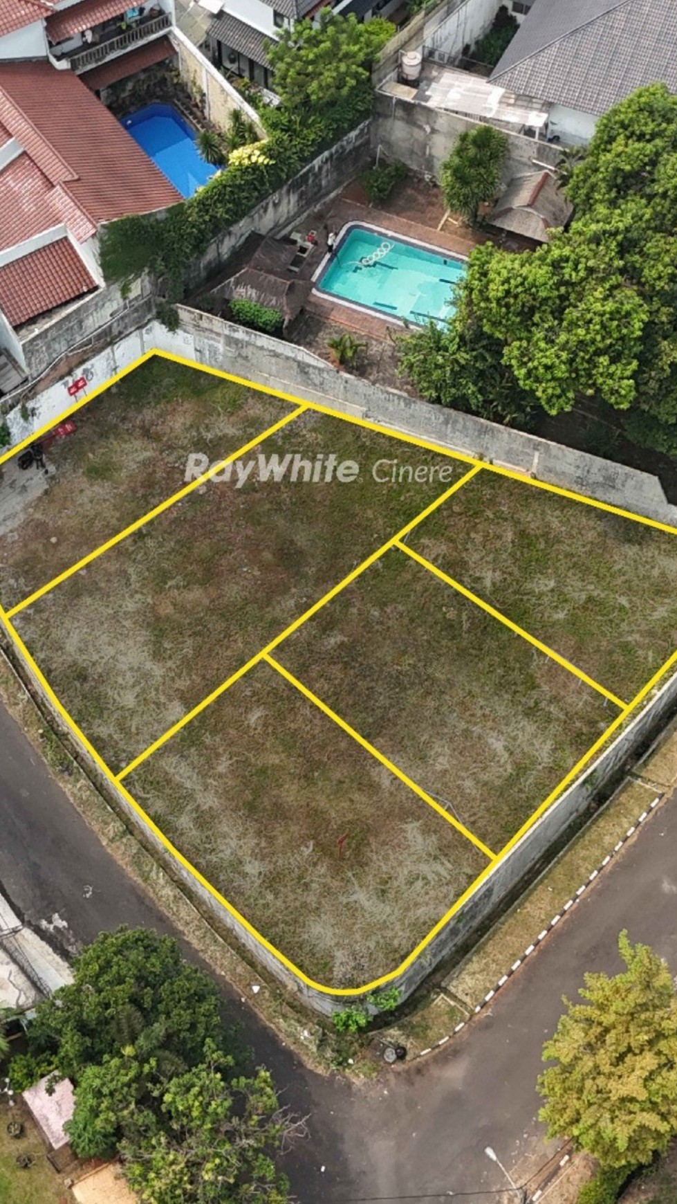 Tanah Siap Bangun Dalam Perumahan Elite Lokasi Tenang dan Eksklusif di Cinere