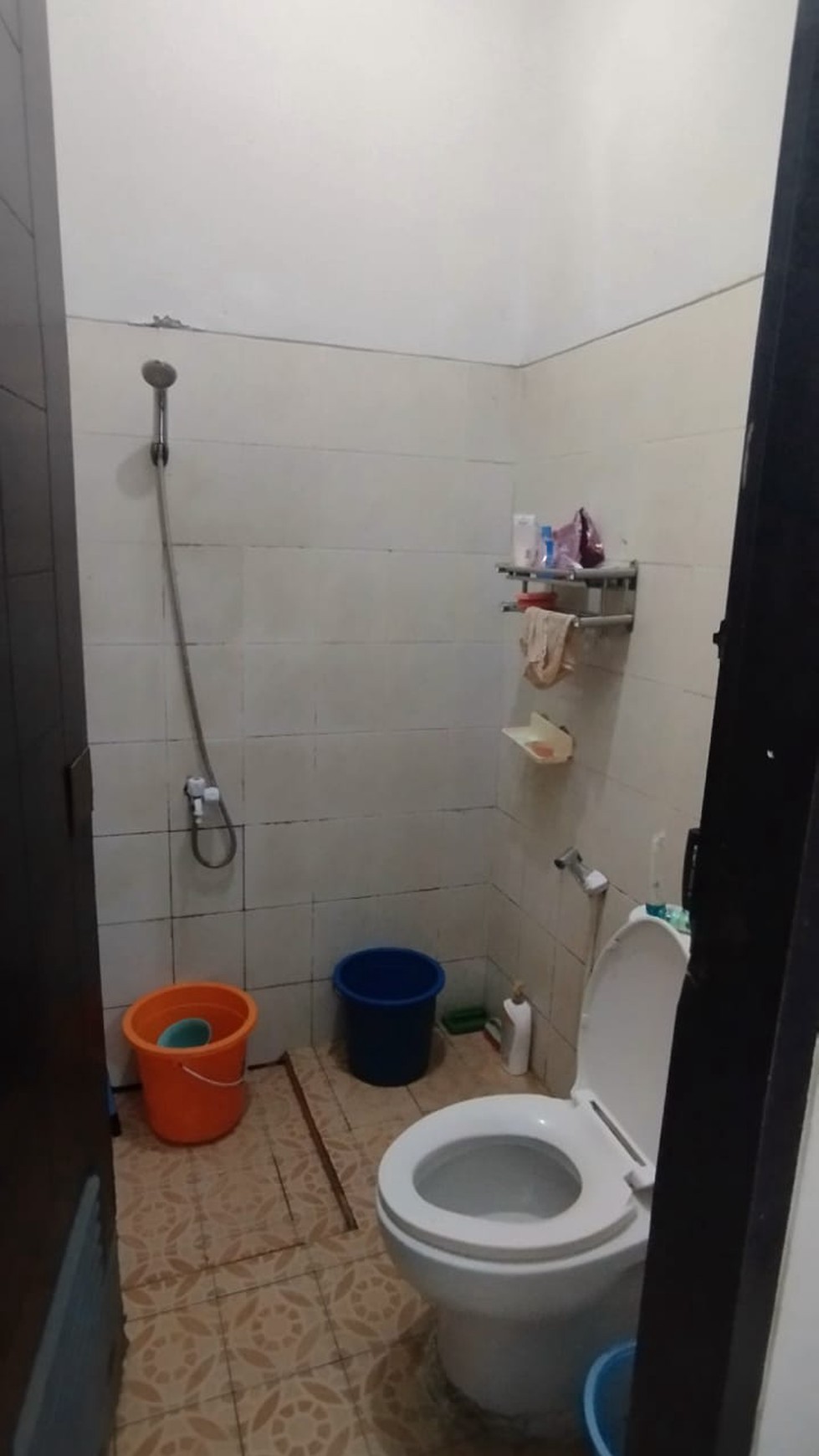 Dijual Rumah di Gandul Cinere, Jawa Barat