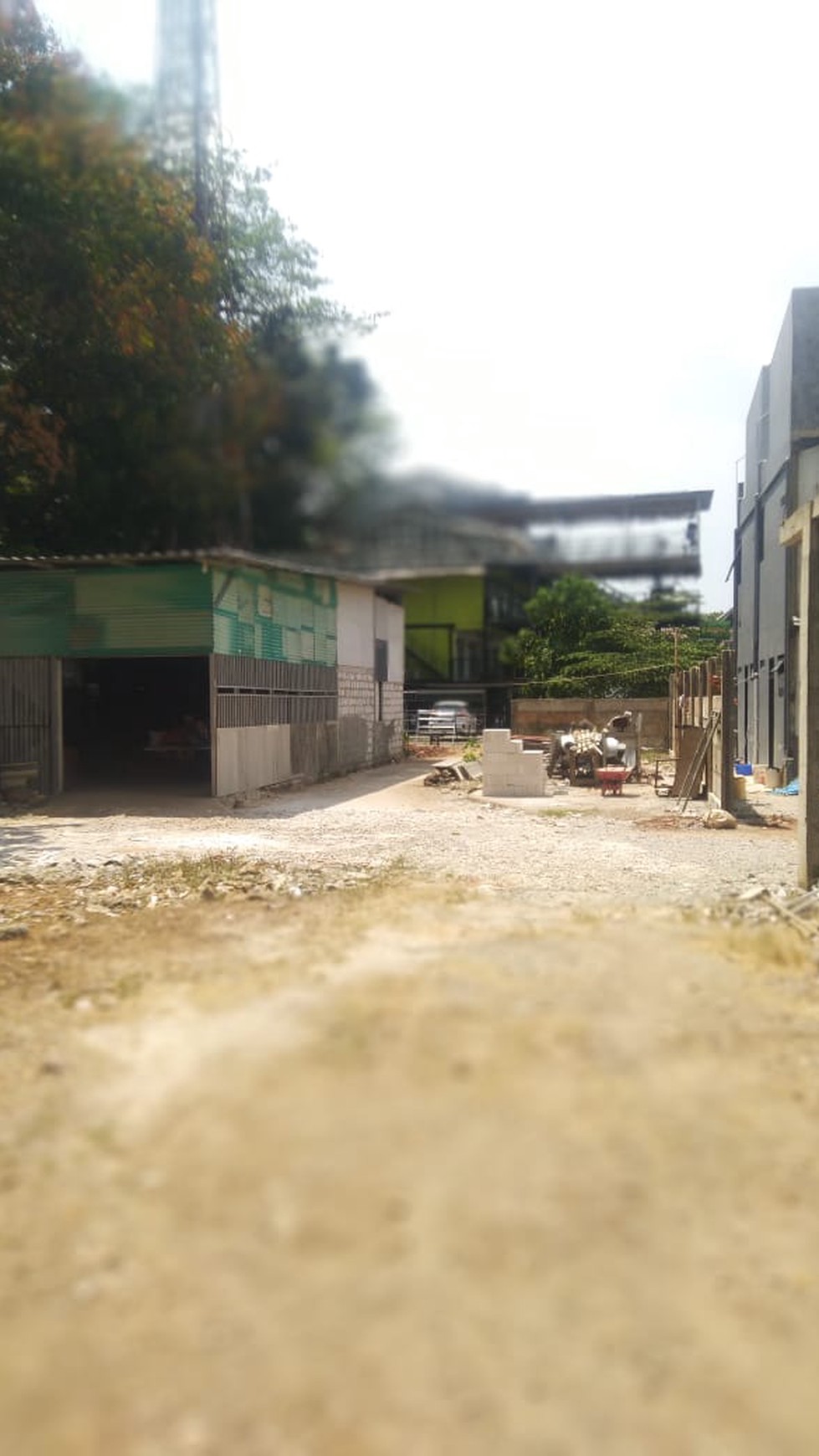 Kavling siap bangun dlm komp Keuangan Harja Mukti Depok...