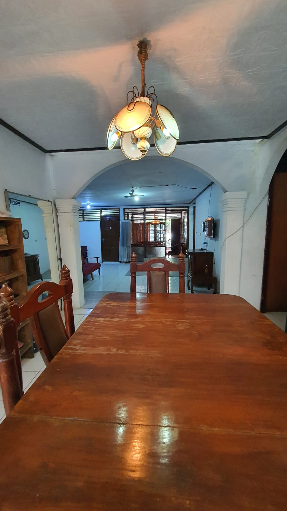 Rumah di Pejompongan, cocok buat kost2an....