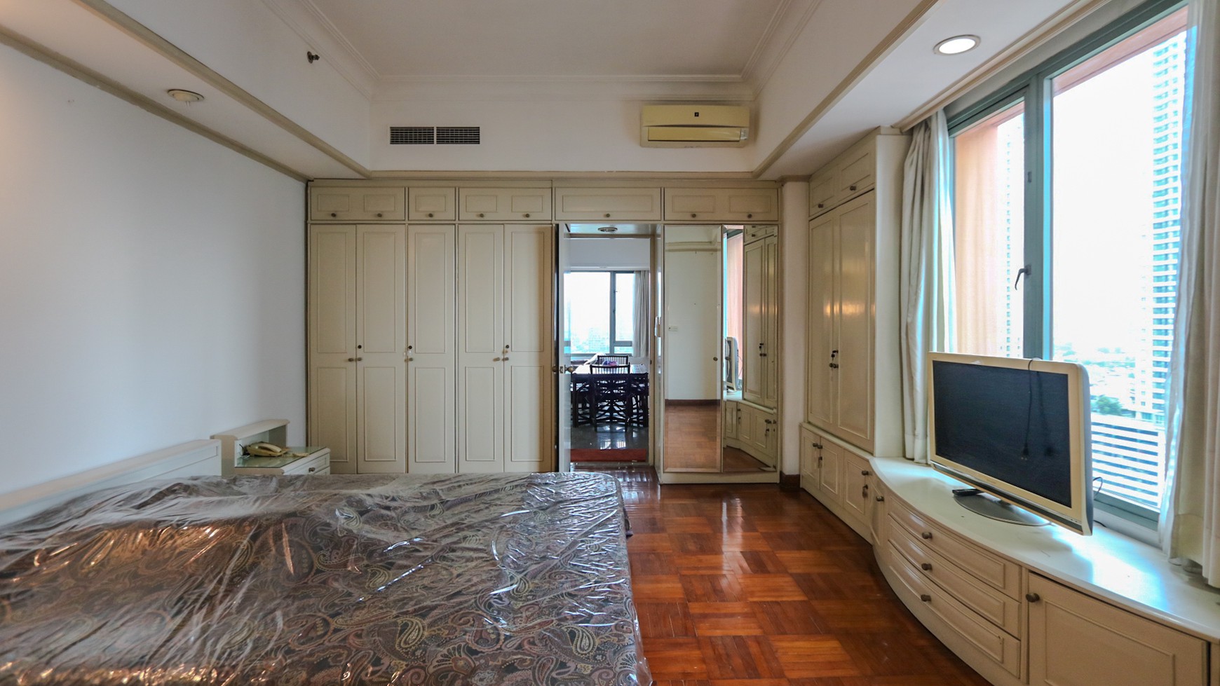 APARTEMEN ASCOTT THAMRIN, SANGAT STRATEGIS, DEKAT GRAND INDONESIA, MENTENG, TANAH ABANG, JAKARTA PUSAT