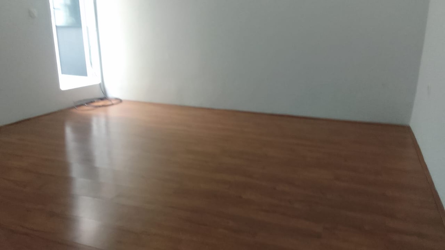 Rumah 2 Lantai Cantik Dan Terawat Baik Di Kavling DKI Cipedak, Jagakarsa, Dan Hanya 10 Menit Ke Tol Gandul & Kukusan