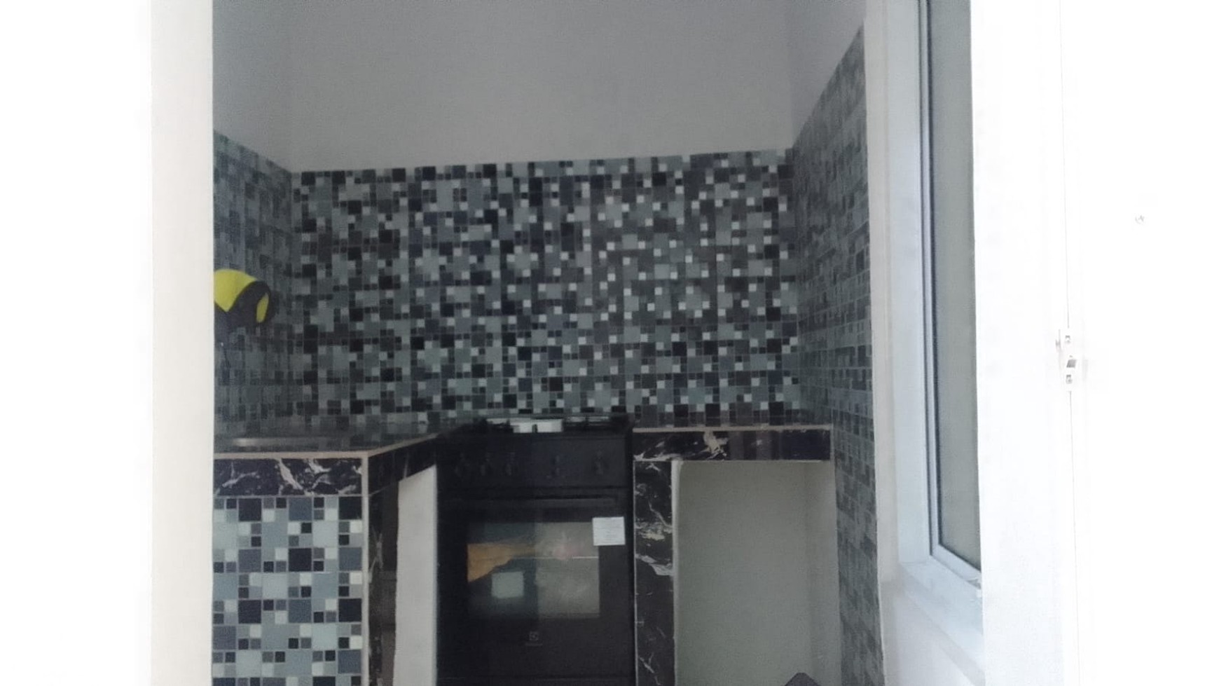 Rumah 2 Lantai Cantik Dan Terawat Baik Di Kavling DKI Cipedak, Jagakarsa, Dan Hanya 10 Menit Ke Tol Gandul & Kukusan