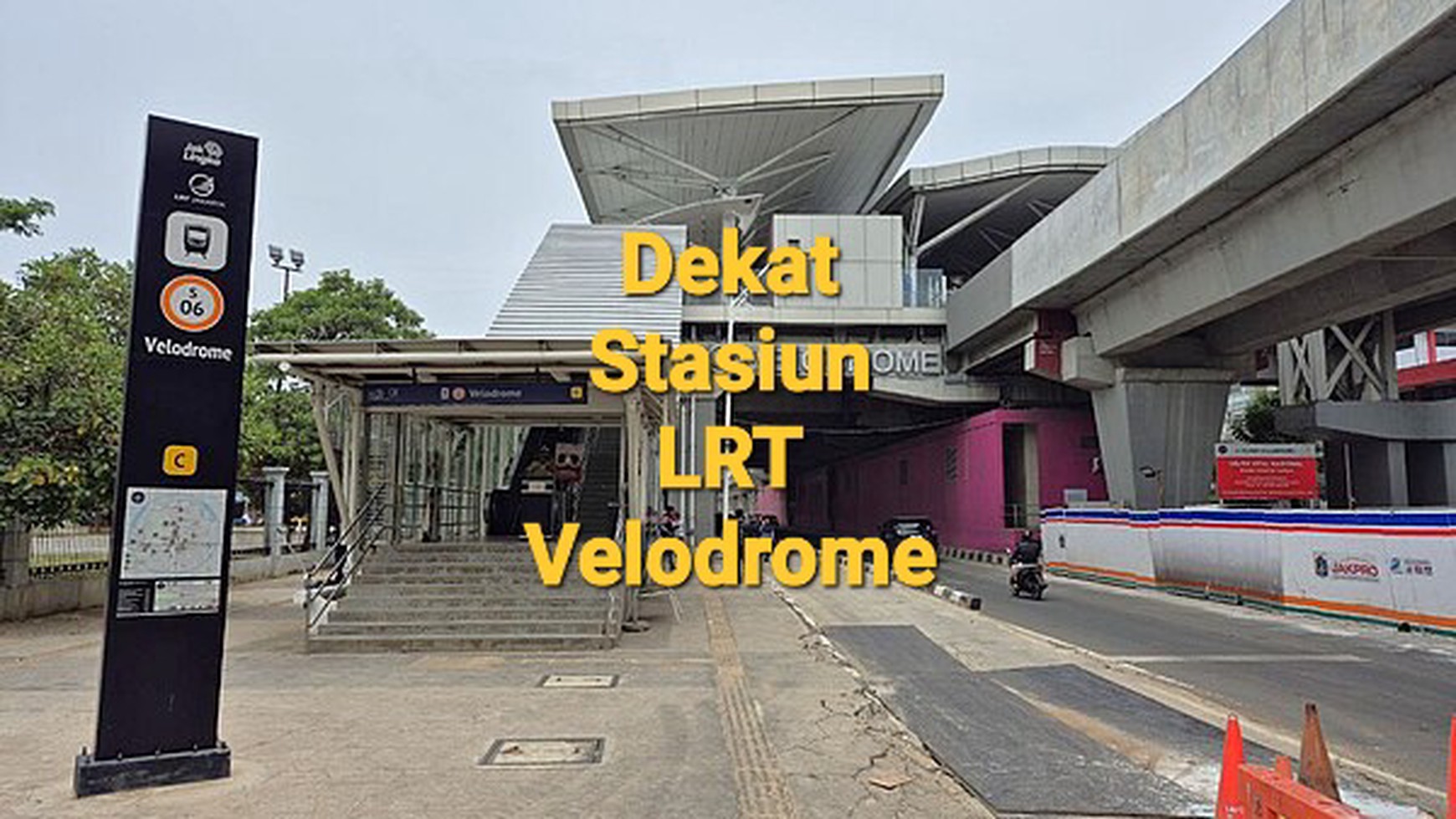 RUMAH LINGKUNGAN NYAMAN, STRATEGIS, DEKAT LRT, SUMMARECON,KELAPA GADING
