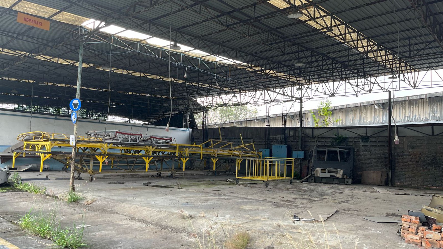 TANAH KOMERSIL & GUDANG EX PABRIK LOKASI STRATEGIS GUNUNG PUTRI - BOGOR