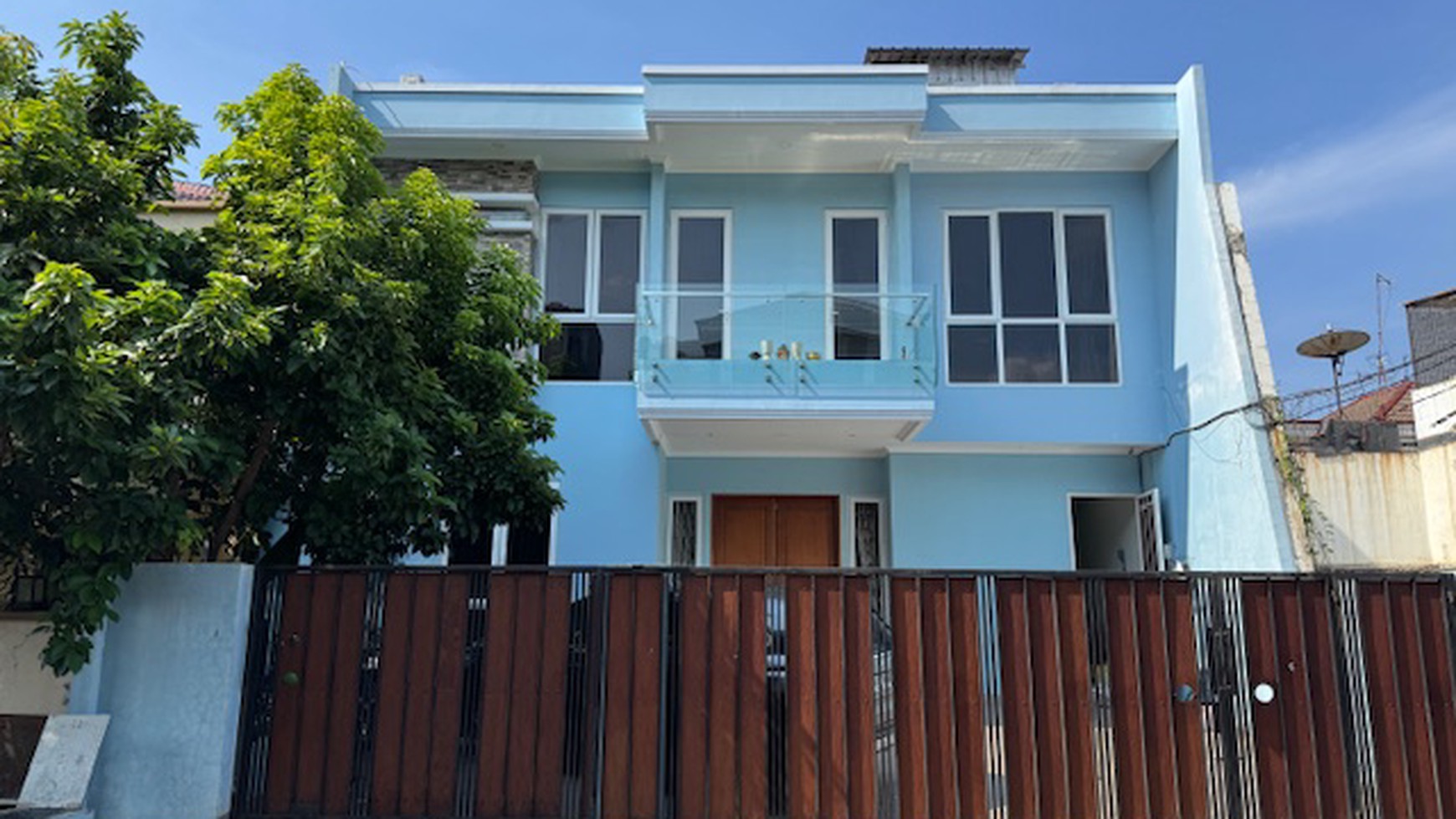 Rumah janur Elok, Kelapa Gading