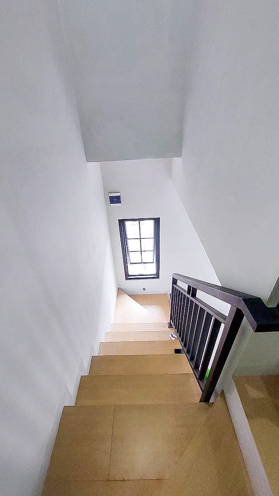Rumah Siap Huni dengan Hunian Nyaman dan Asri di Villa Bintaro Regency