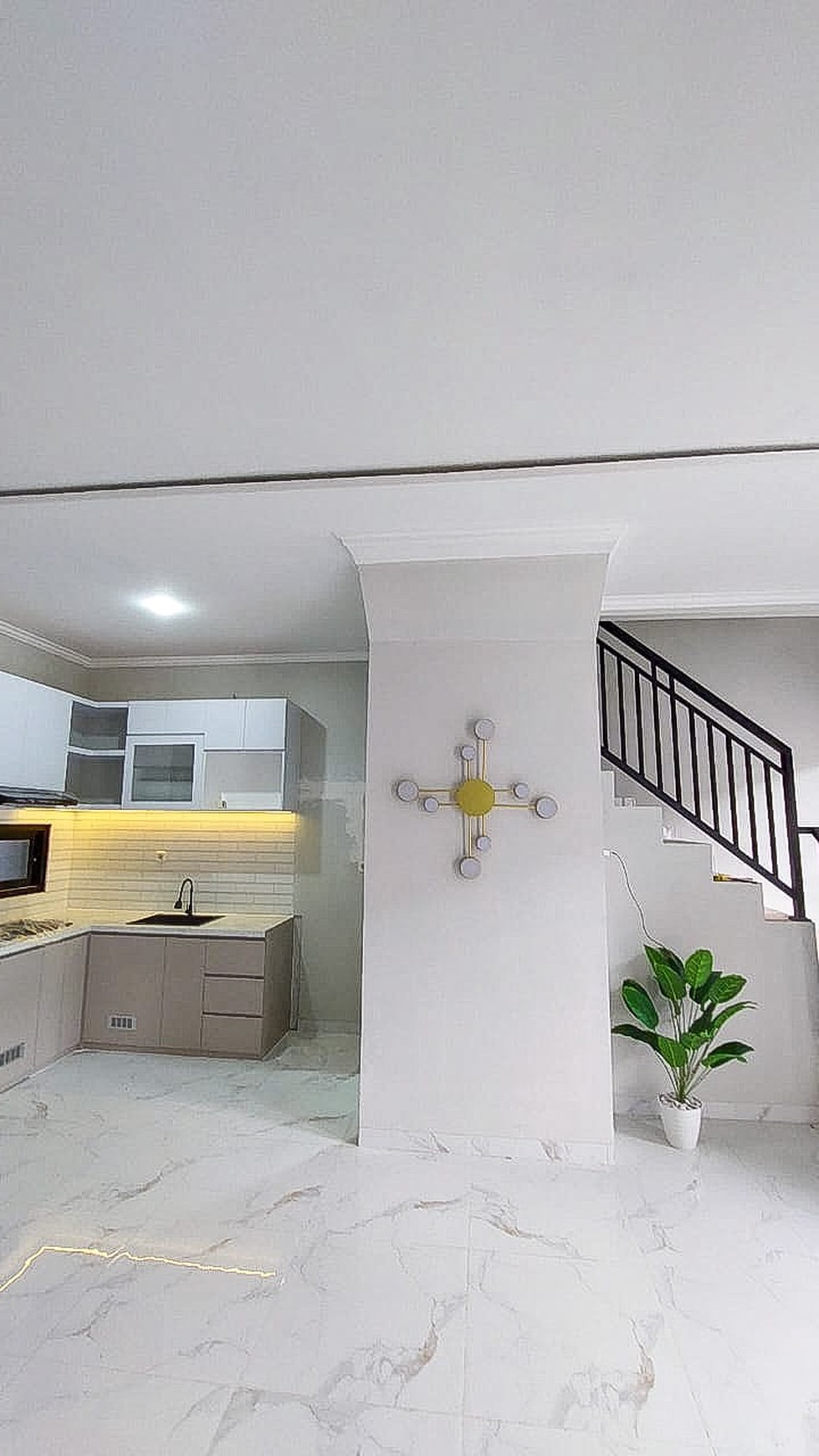 Rumah Siap Huni dengan Hunian Nyaman dan Asri di Villa Bintaro Regency