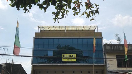 Di SEWA Ruko Gandeng di Strategis Area Kondisi Baru di Bekasi