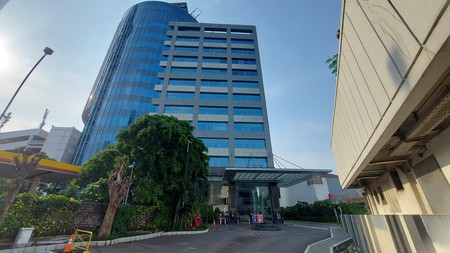 Ruang Kantor Full Furnish - Lokasi Strategis di Synthesis Tower II Jakarta Selatan