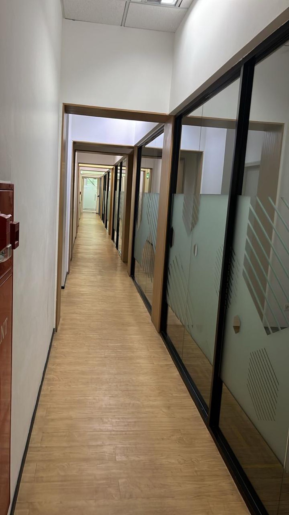 Office Plaza 89 Kuningan, luas 92m2, furnished, siap huni, walking distance LRT station, alternatif access bebas gage