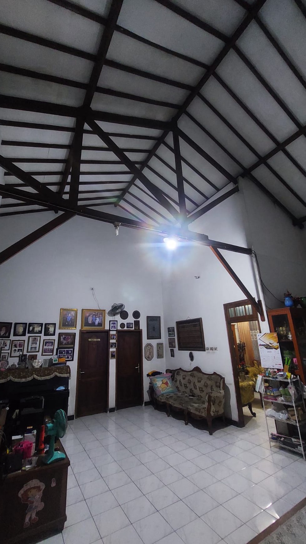 Rumah Tinggal Bisa untuk Usaha di Jl. Raya Pasar Kecapi Bekasi