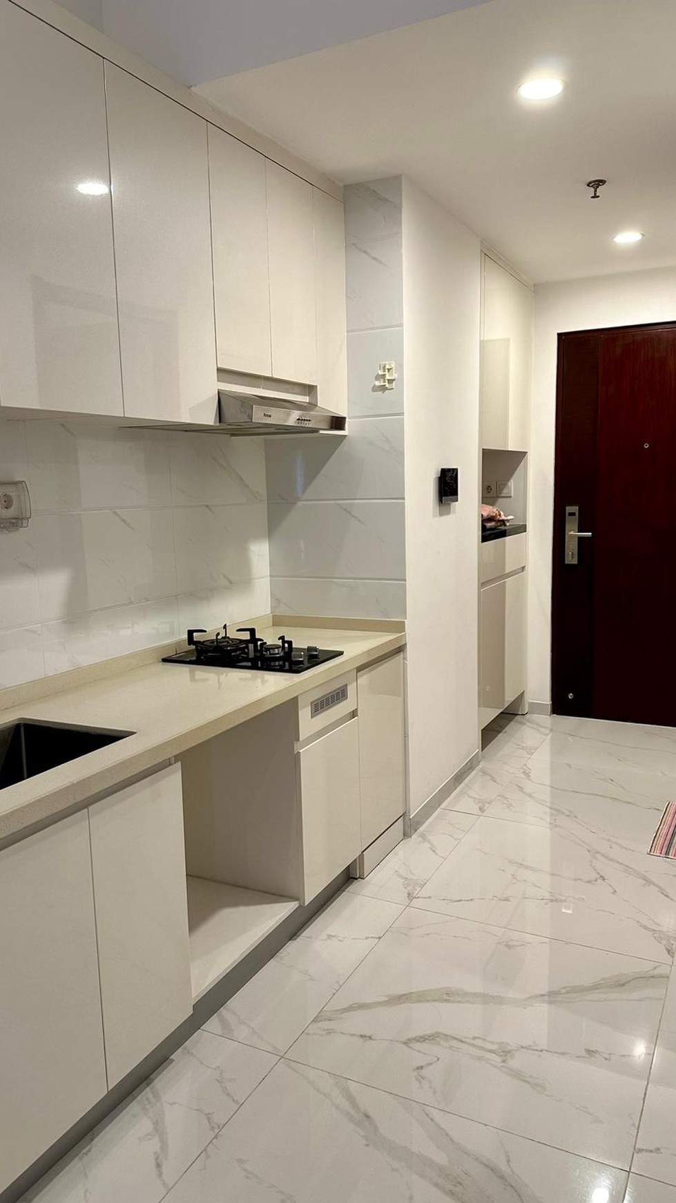Apartemen Sky House BSD City Serpong Tangerang Banten, 2 Bedroom, Harga Nego