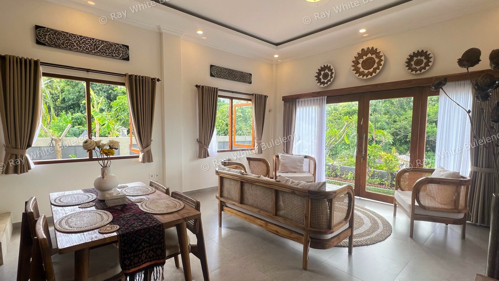 BRAND NEW VILLA WITH STUNNING OCEAN AND HILL VIEWS IN LOVINA