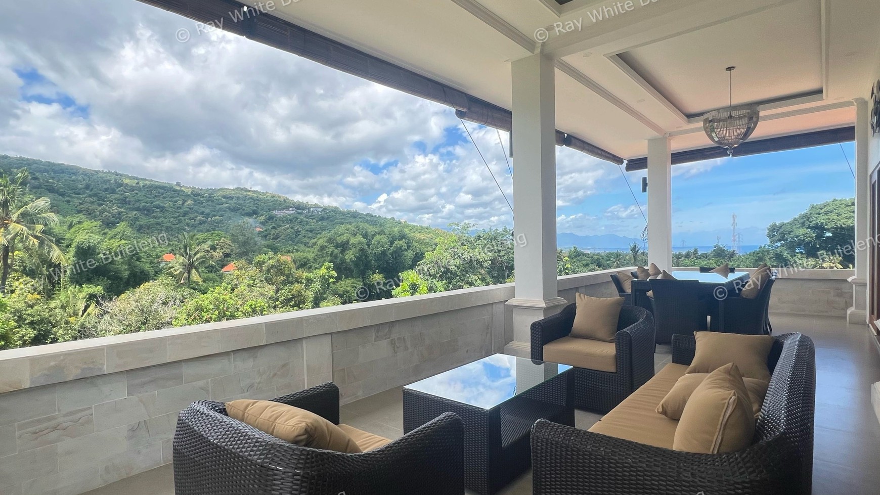BRAND NEW VILLA WITH STUNNING OCEAN AND HILL VIEWS IN LOVINA