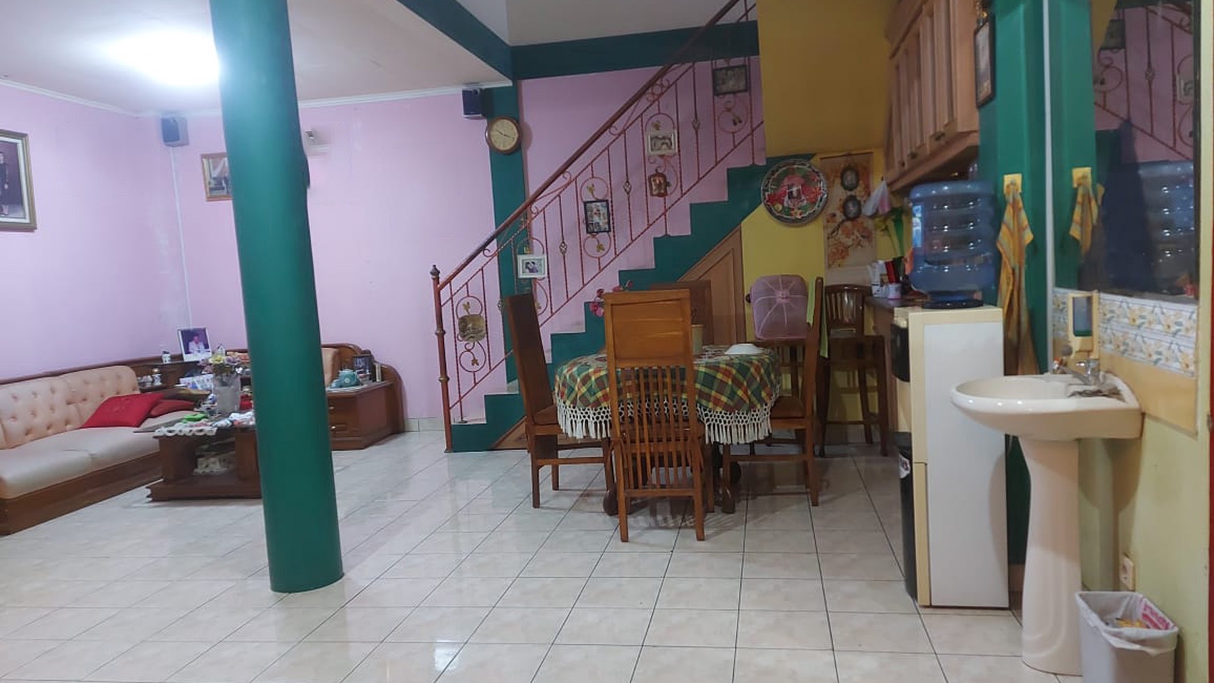 Rumah Siap Huni dengan Hunian Nyaman dan Asri di @Pamulang